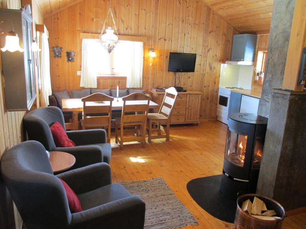 Hogstul Hytter - Skojestua - 2 Bedroom Cottage Tuddal Room photo